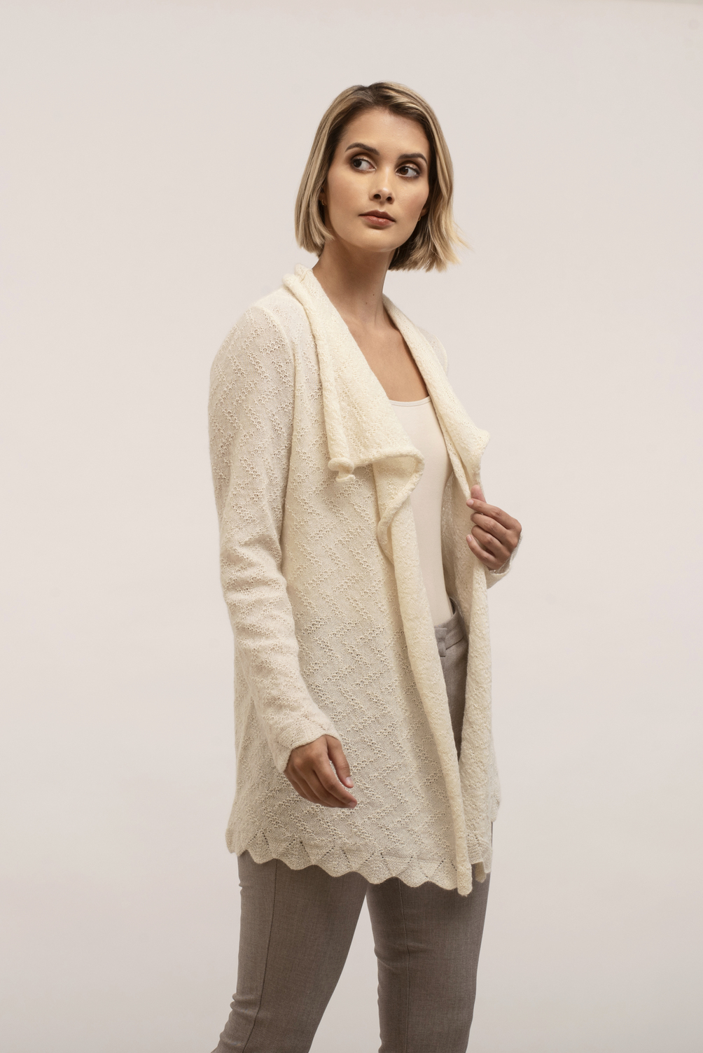 DSC_0156.NEF SACO LAURA COLOR HUESO FINAL 2E DSC_0156.NEF SACO LAURA COLOR HUESO FINAL 2E