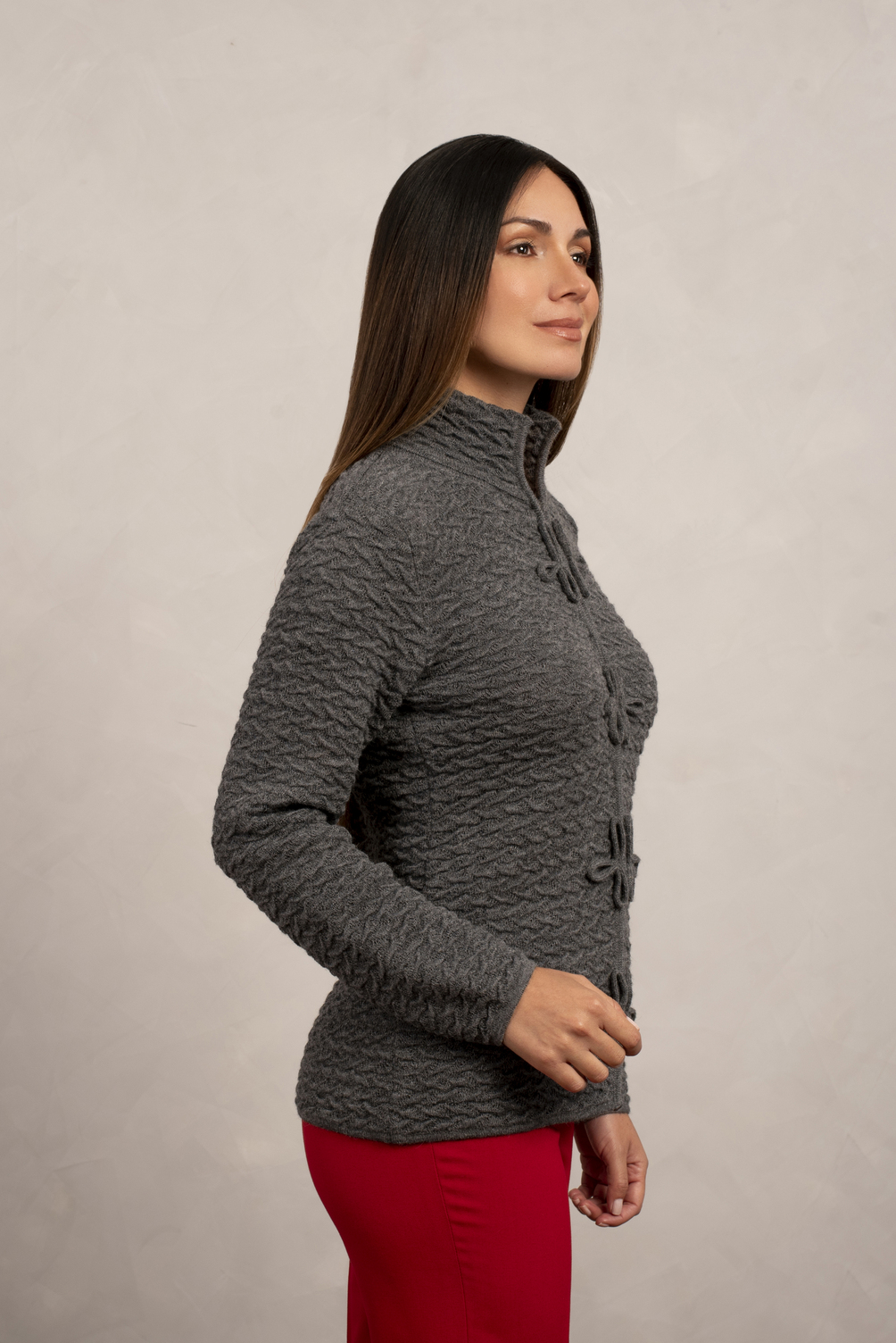 DSC_0169 SACO ALTO RELIEVE COLOR GRIS 2E