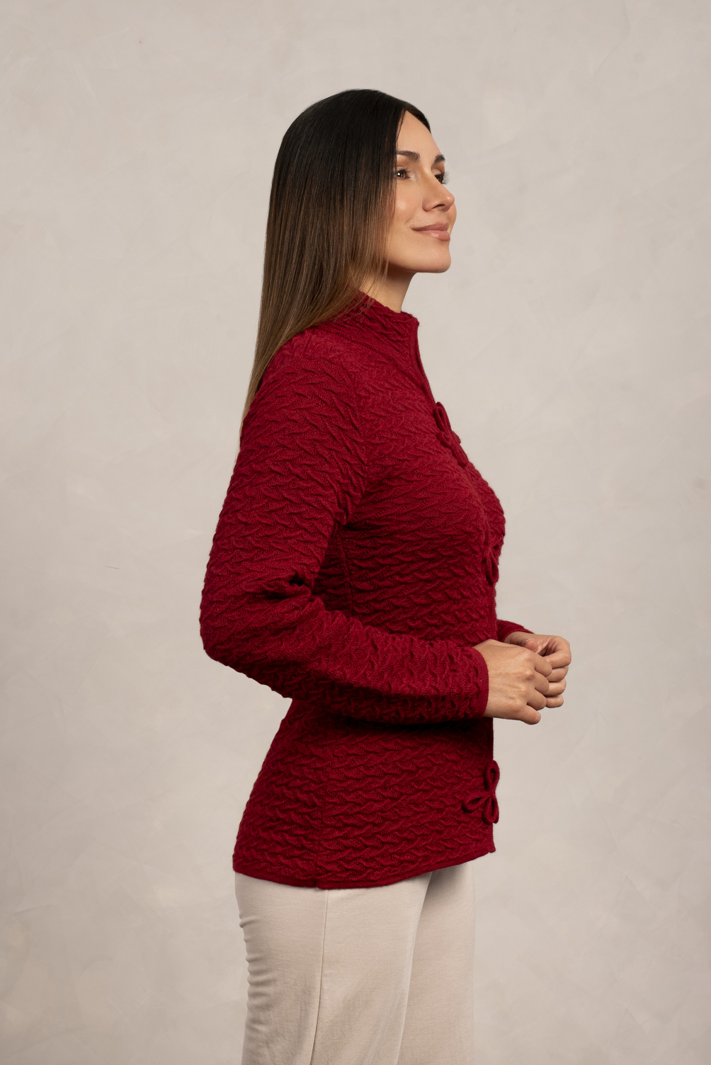 DSC_0301 SACO ALTO RELIEVE COLOR ROJO 2E