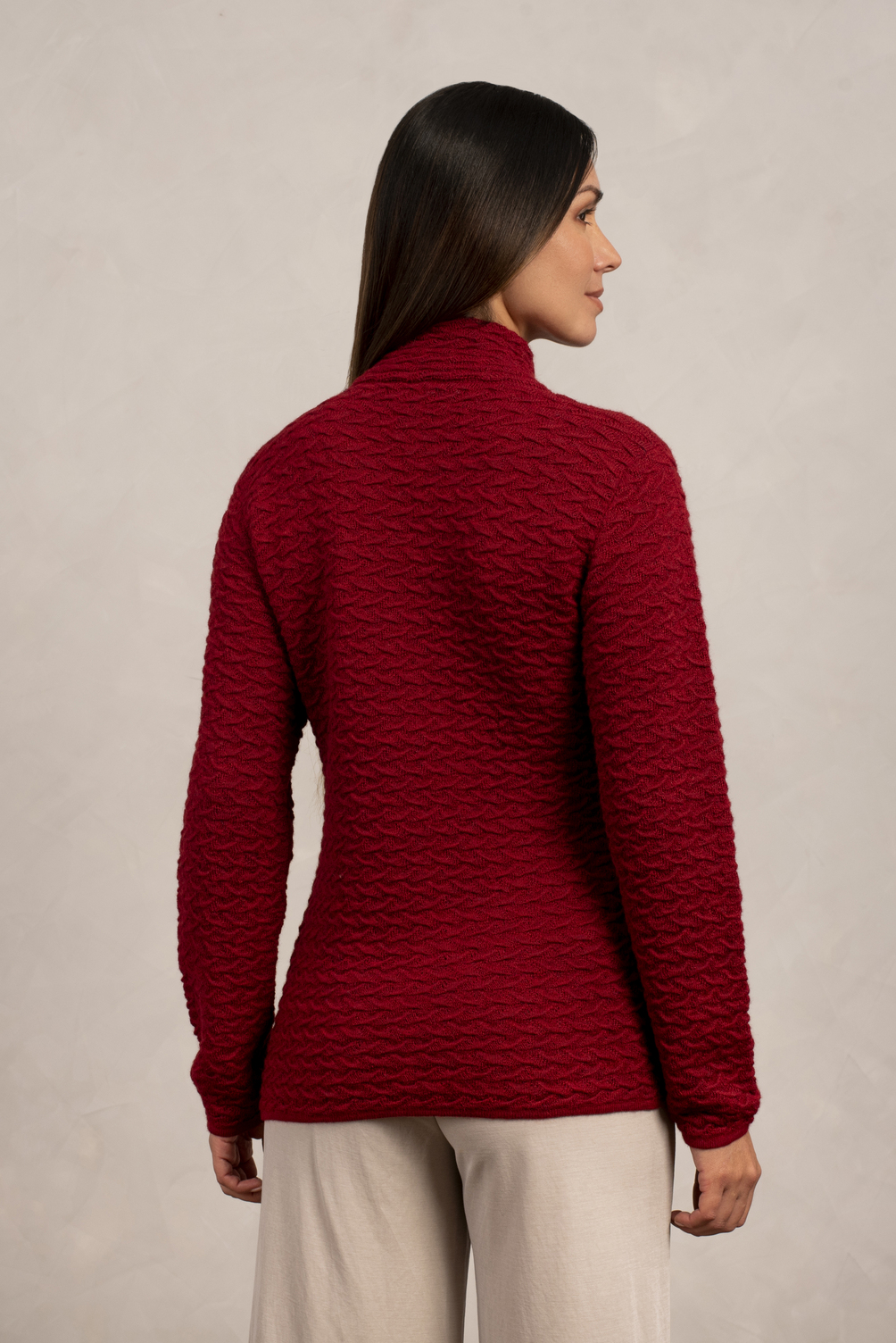 DSC_0309 SACO ALTO RELIEVE COLOR ROJO 3E