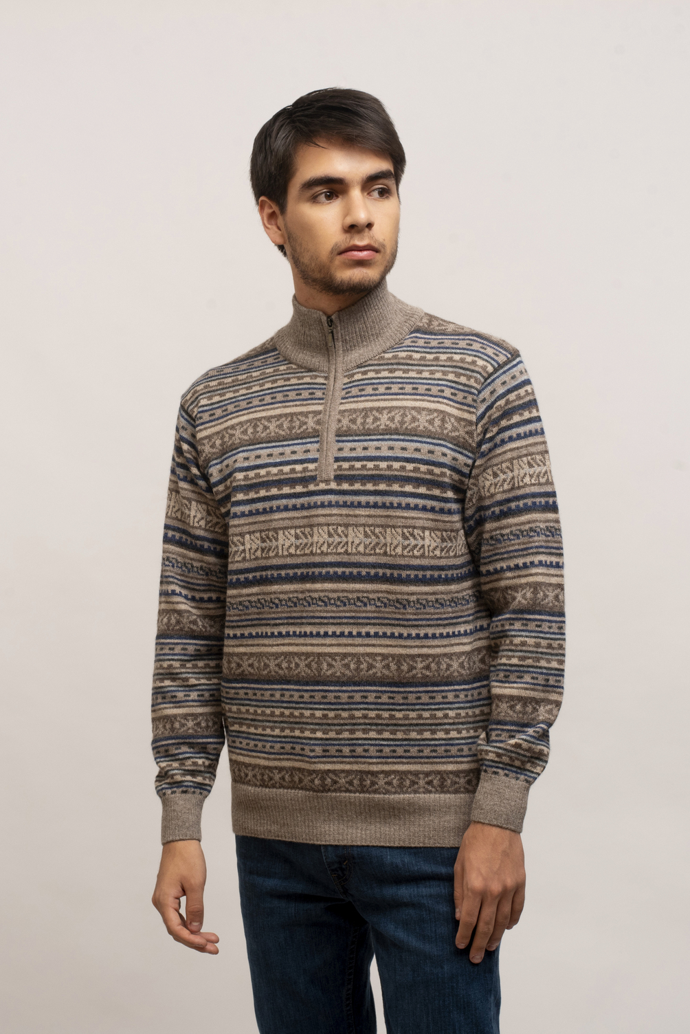 DSC_0599.NEF CHOMPA AUGUSTO COLOR BEIGE FINAL 2E DSC_0599.NEF CHOMPA AUGUSTO COLOR BEIGE FINAL 2E