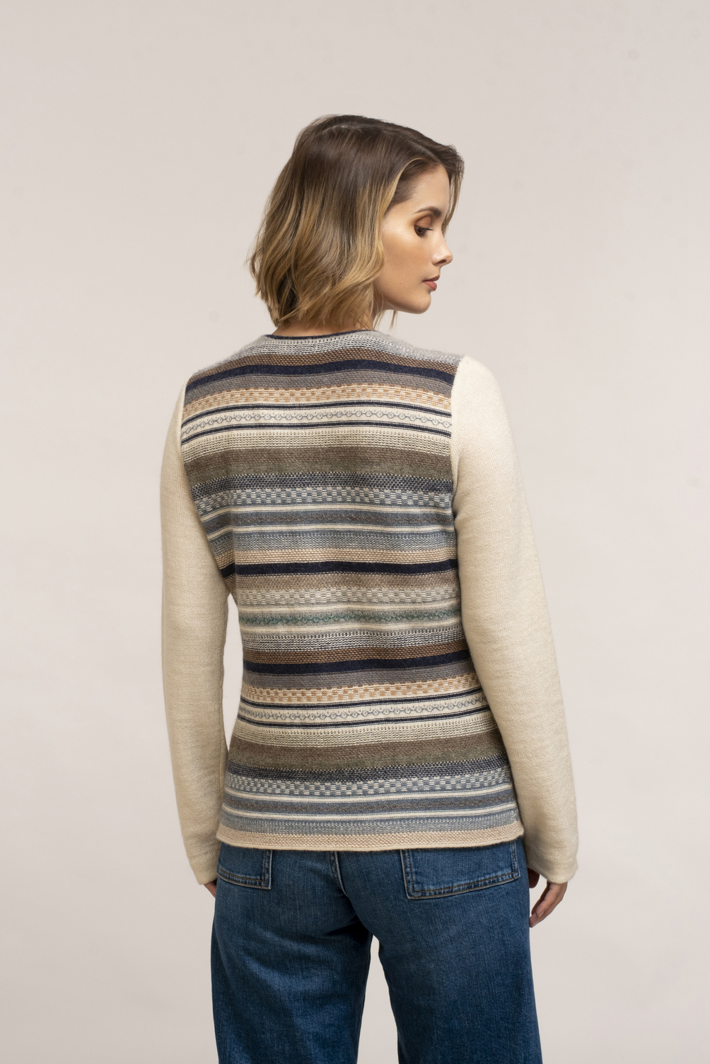 DSC_1636.NEF SACO RUSTICO MANGA COLOR ENTERO COLOR HUESO FINAL 3E DSC_1636.NEF SACO RUSTICO MANGA COLOR ENTERO COLOR HUESO FINAL 3E