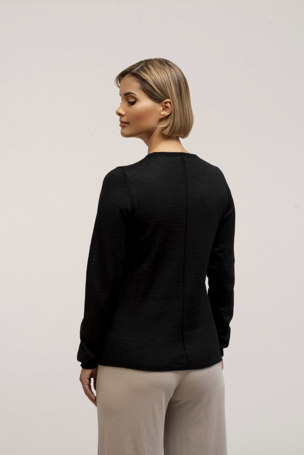 DSC_6723.NEF CHOMPA ANGELICA COLOR NEGRO 3E FINAL