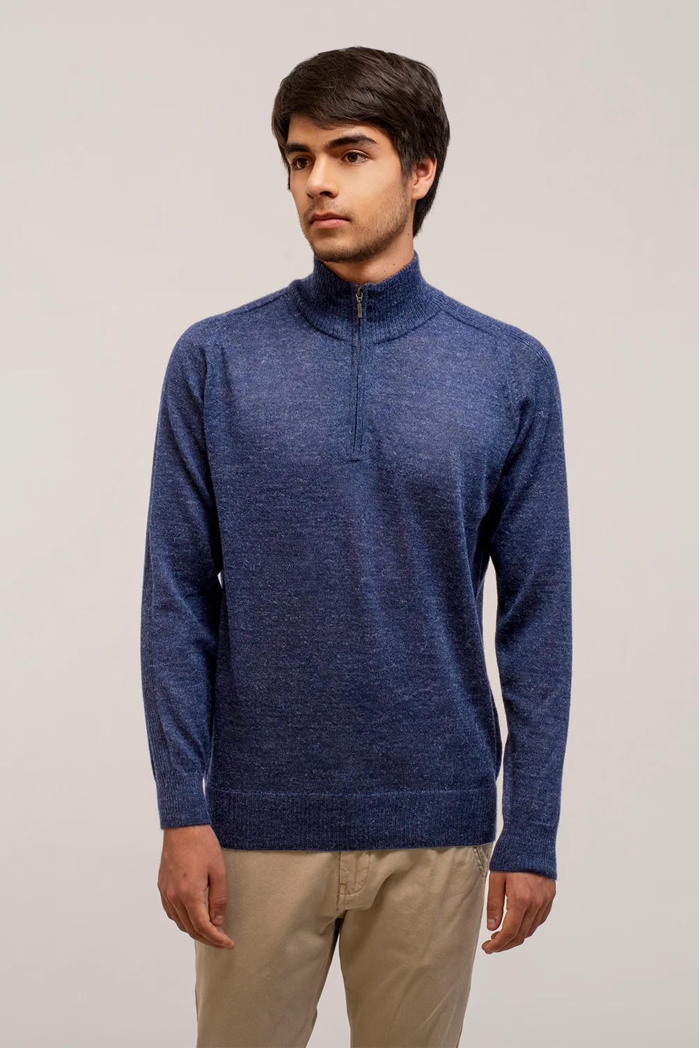 Troyer Adriano_Azul_1 Troyer Adriano_Azul_1