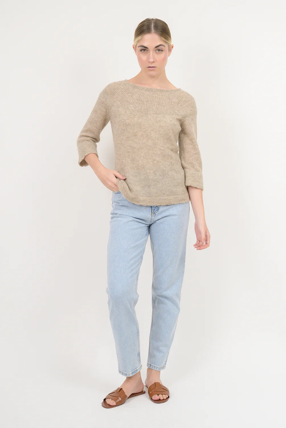 Chompa Dafne_Beige_4