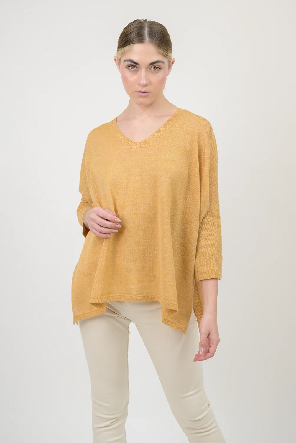 Chompa Frida_Amarillo_1 Chompa Frida_Amarillo_1