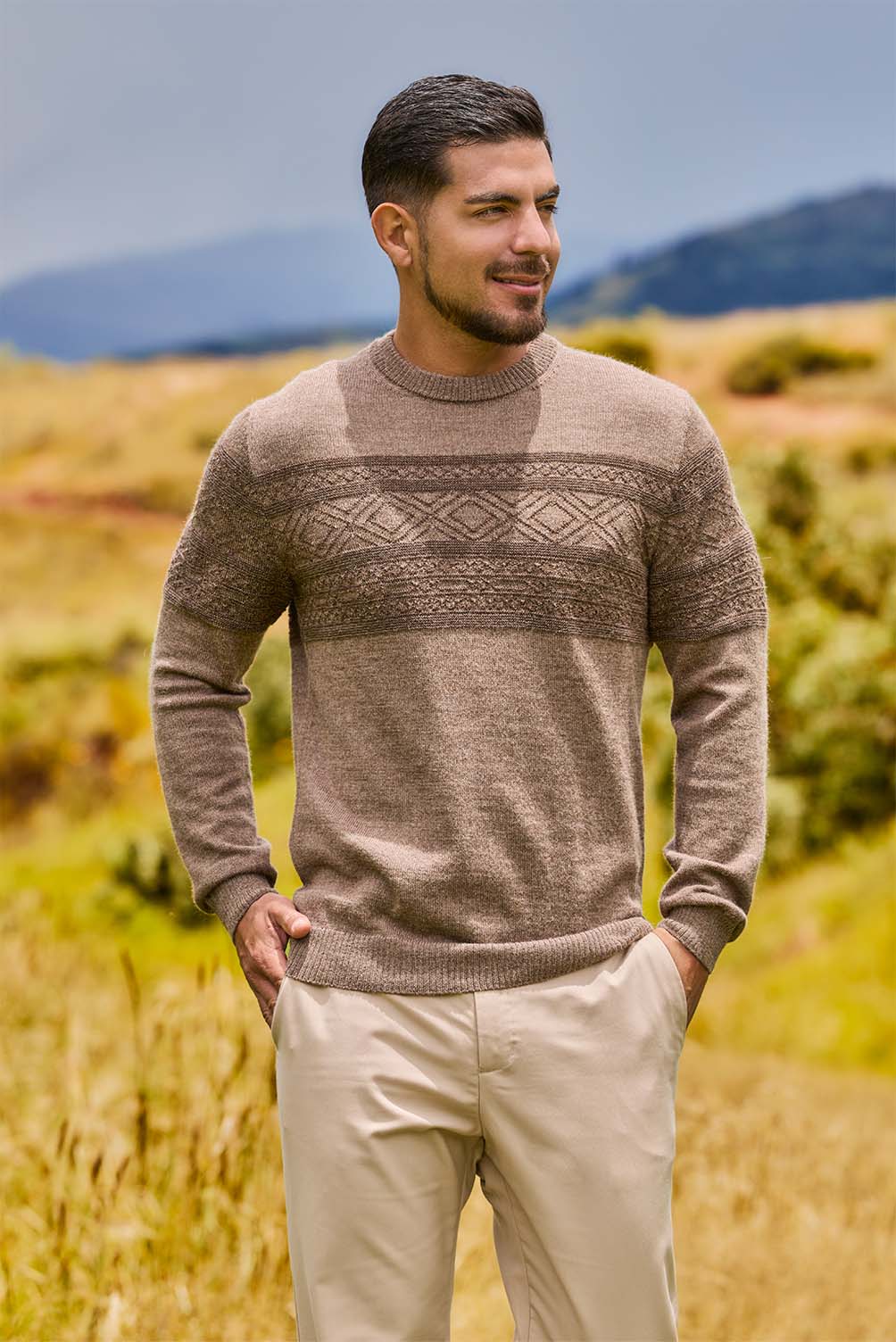 Chompa Alvarao_Beige_1