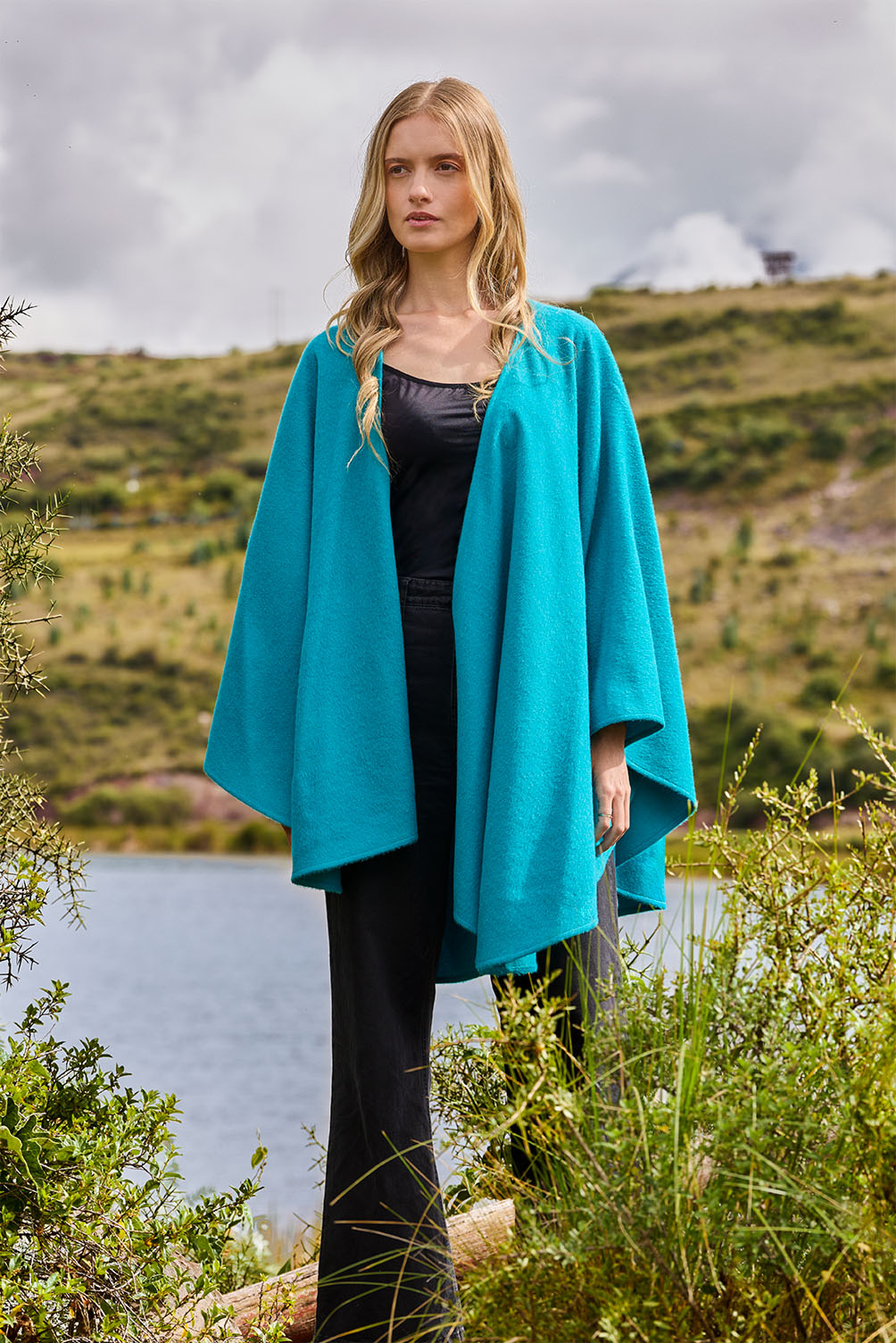 Ruana Tania_Turquesa_2