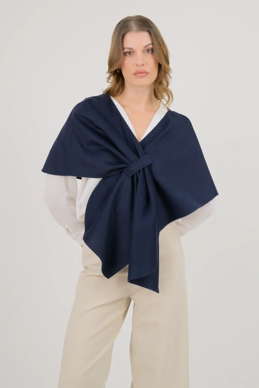 Capa Emma Azul Marino