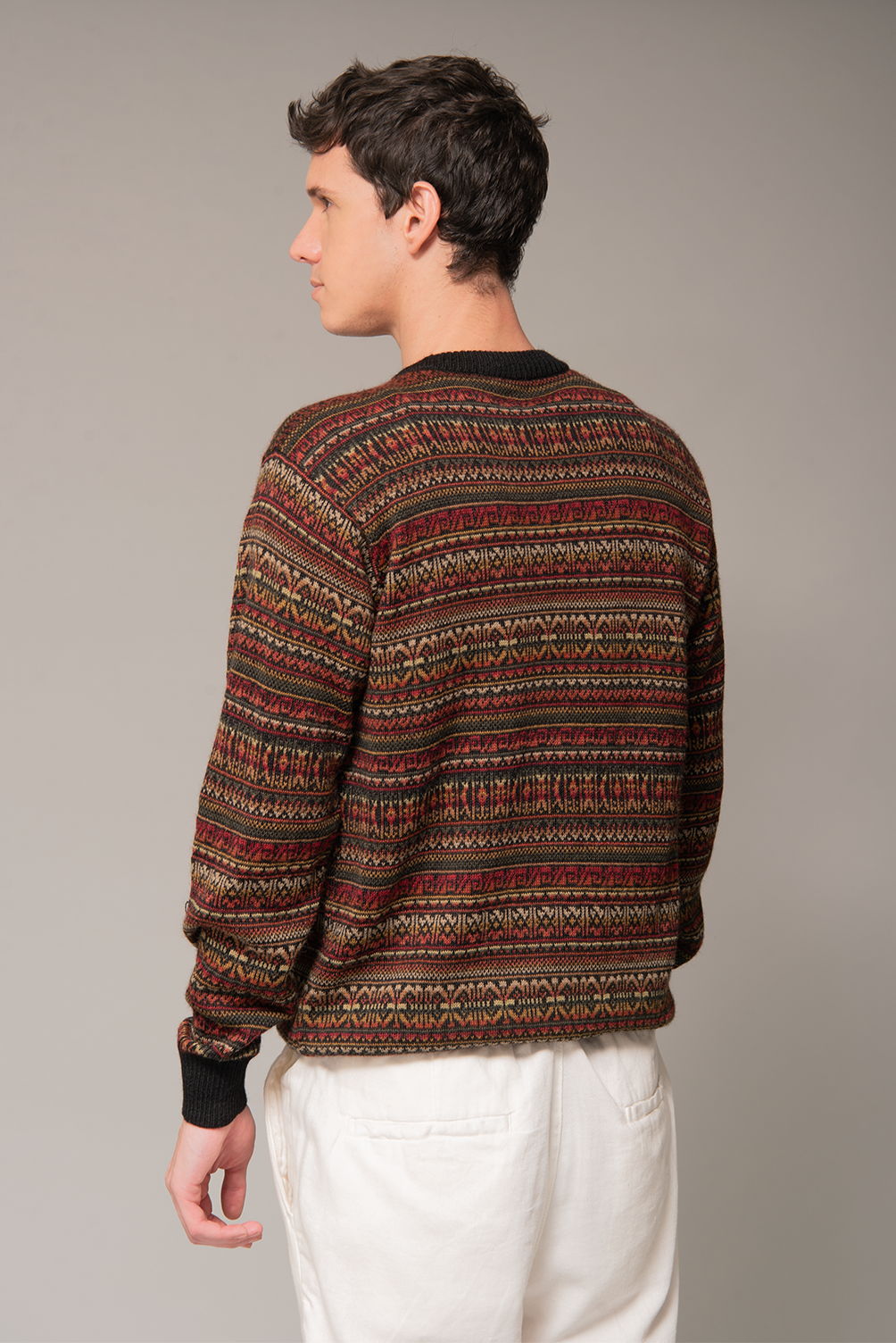 Chompa-Juan-Pablo_Negro_3