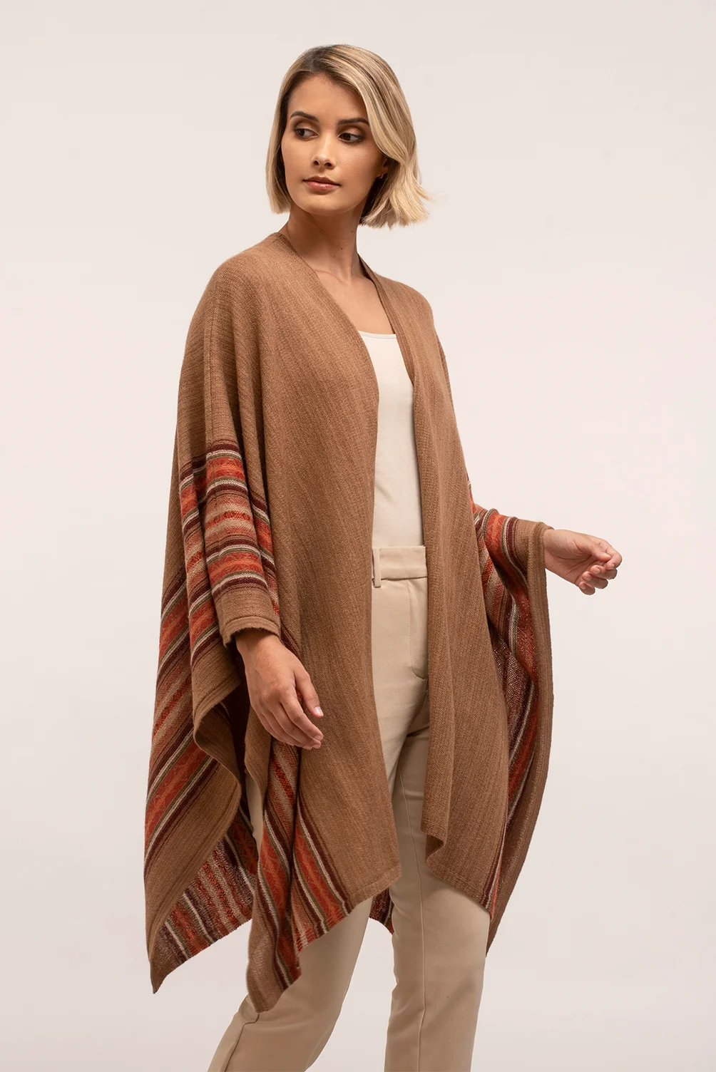 Ruana Caporal_Camello_2 Ruana Caporal_Camello_2