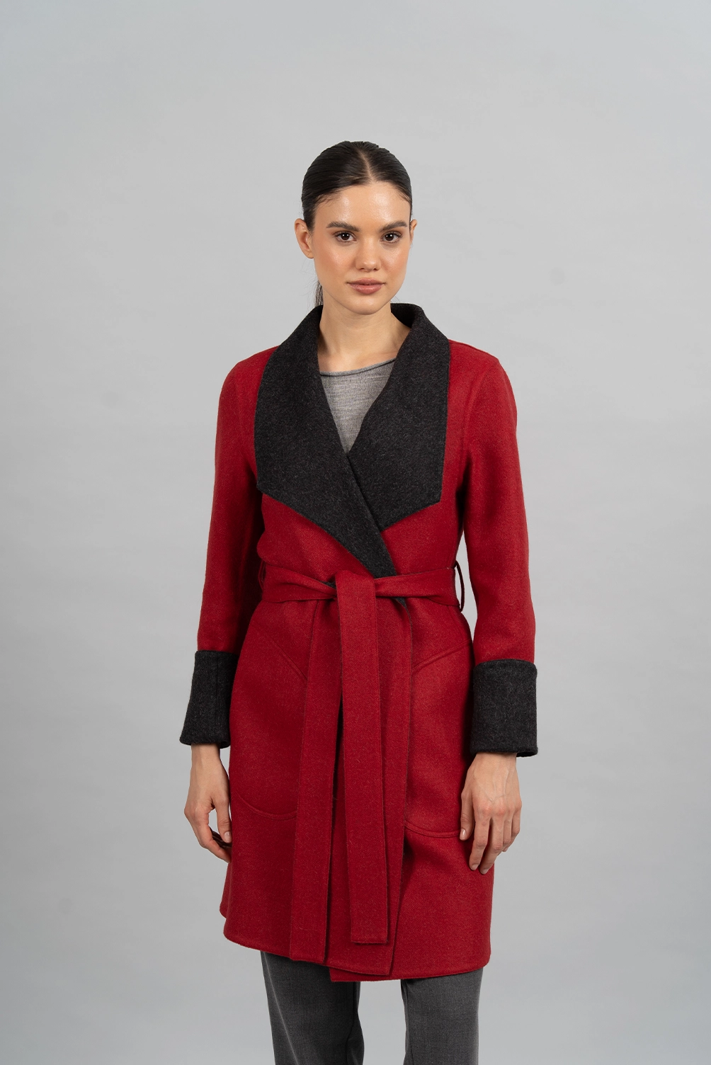 PA 0565 ABRIGO COD ROJO NEGRO 1 - WEBP
