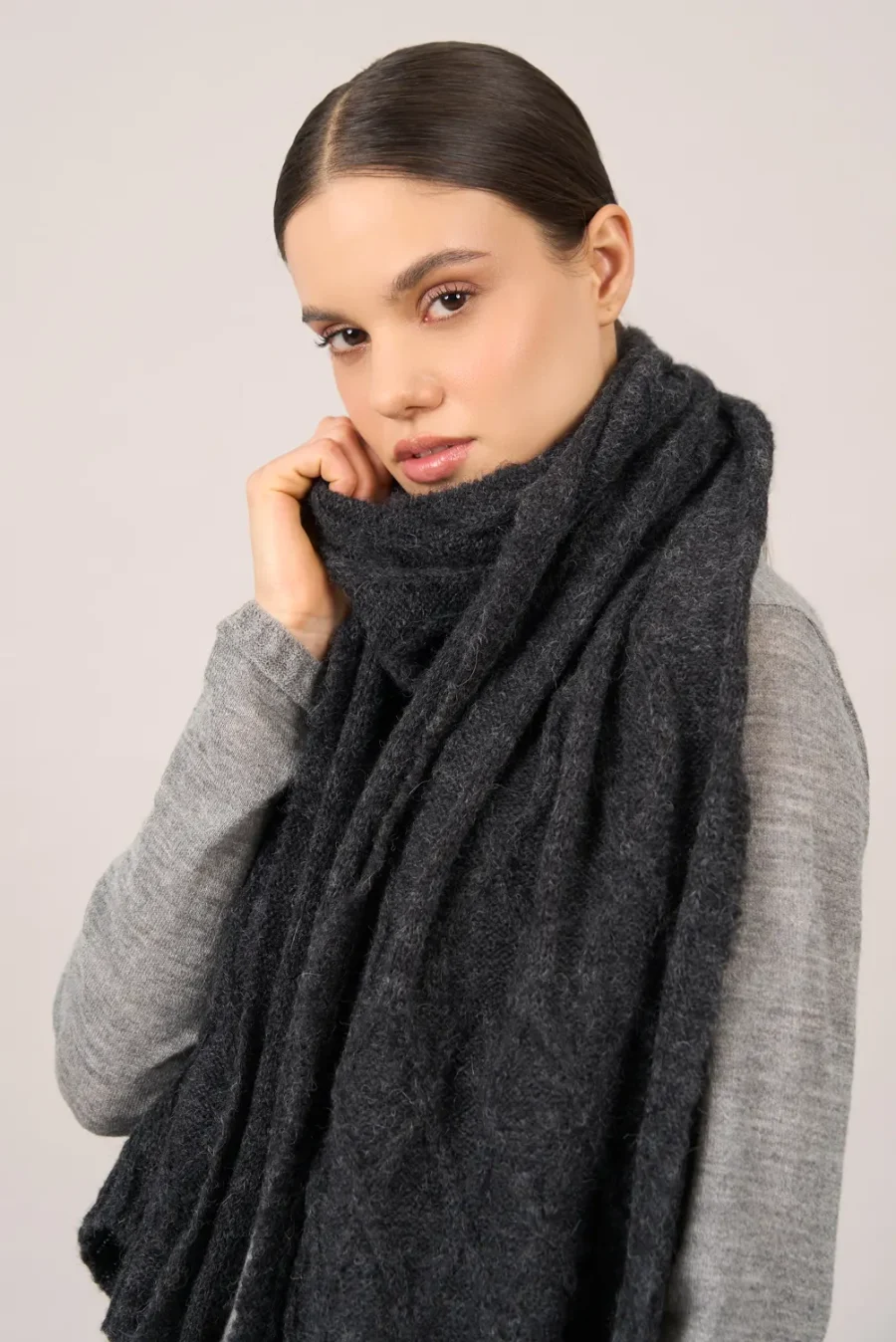 Chalina Plana Charcoal