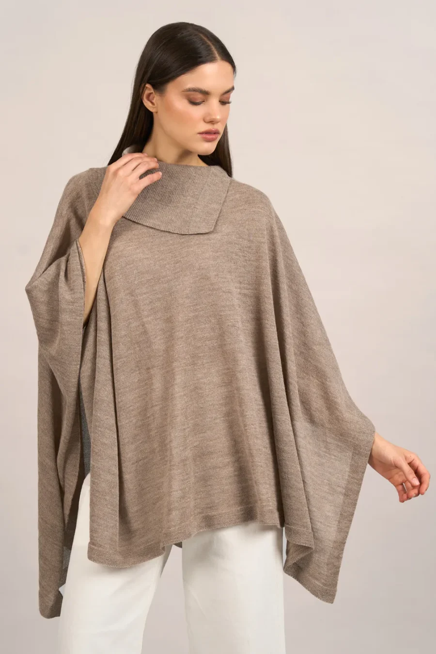 Poncho Melania Beige