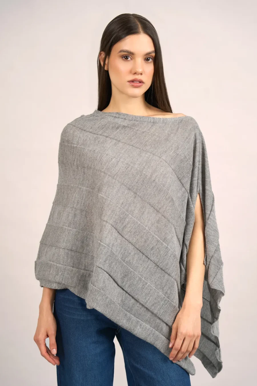 Poncho Thea Plata