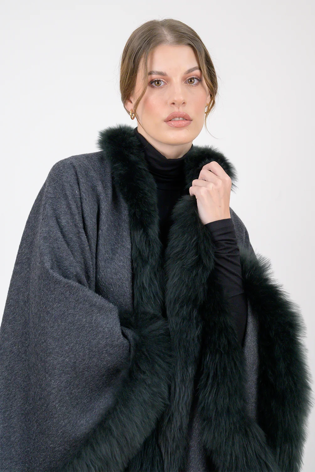 Capa Darla_Charcoal_2