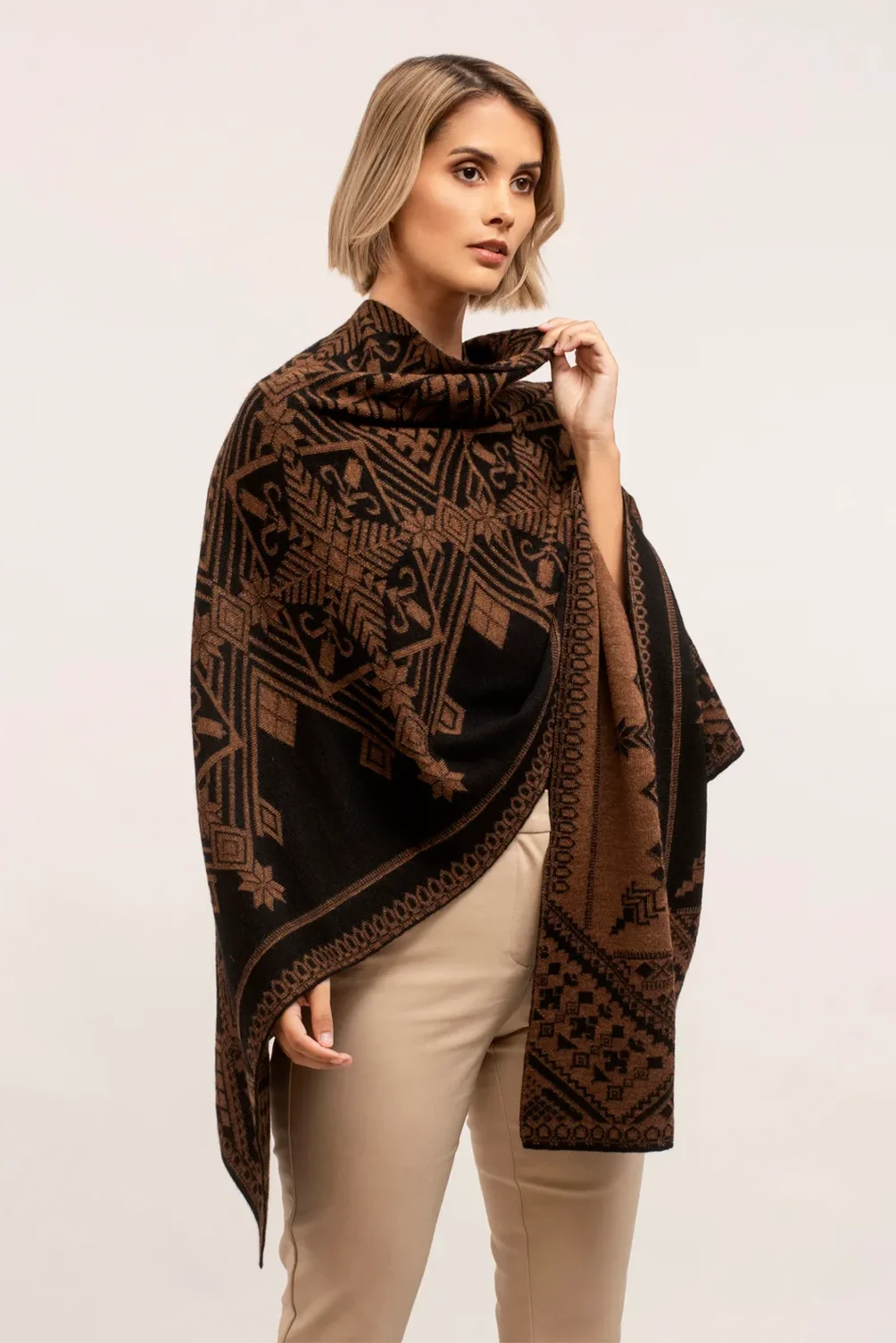 Poncho Cristal Negro:Camello_2