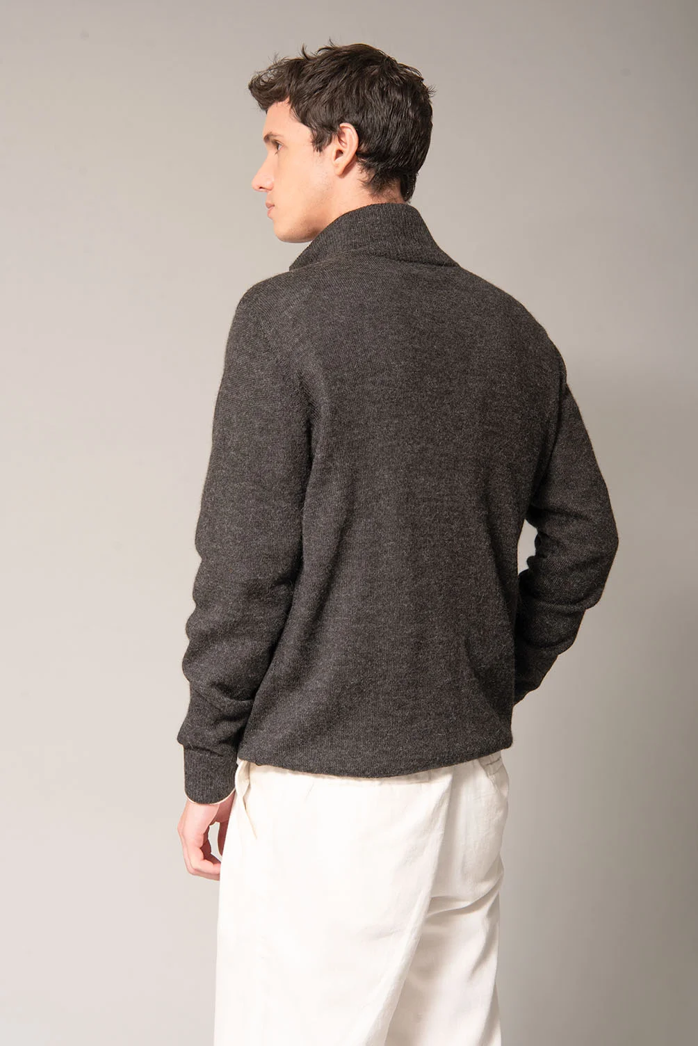 Casaca James_Charcoal_4