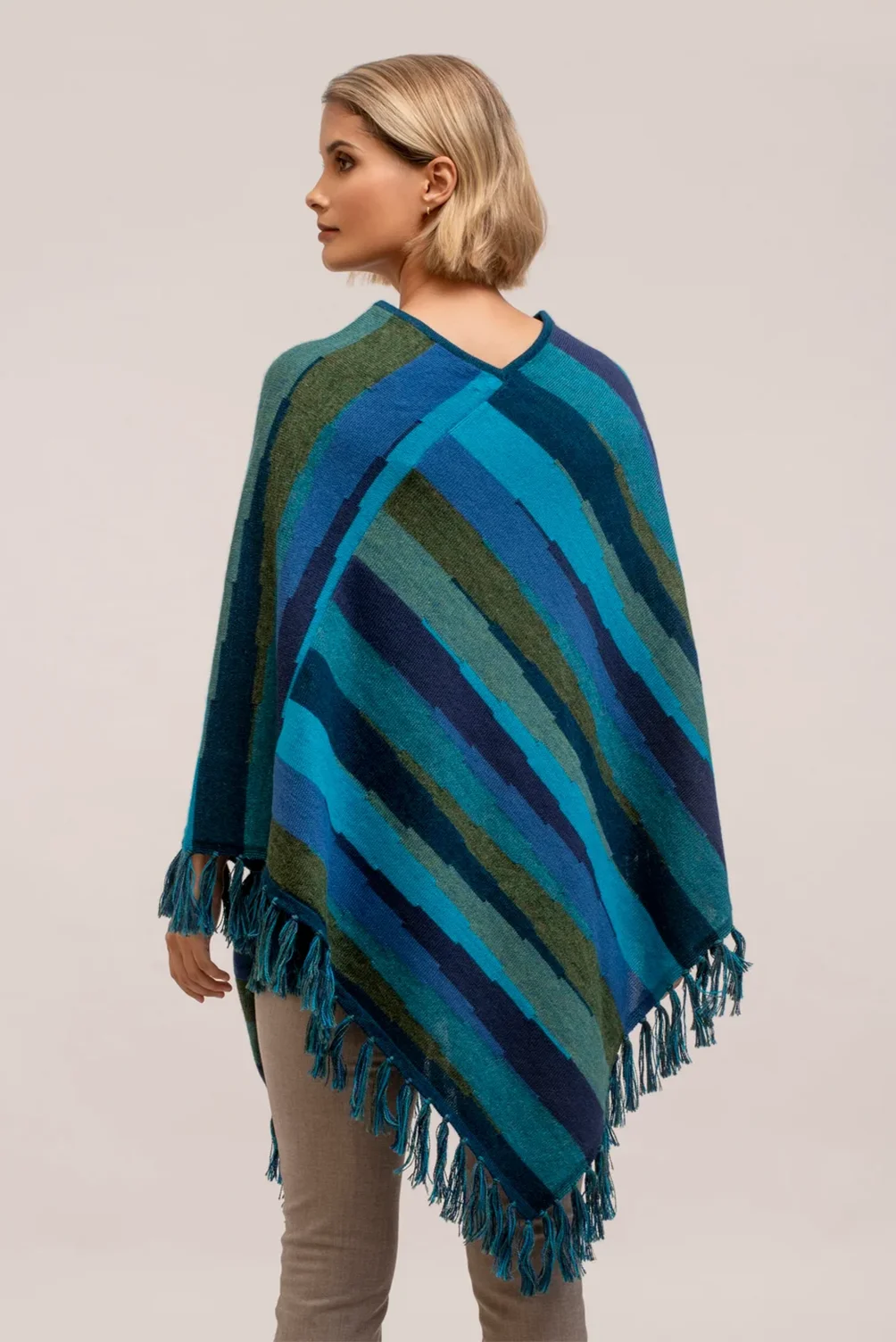 Poncho Saya_Turqueza_3