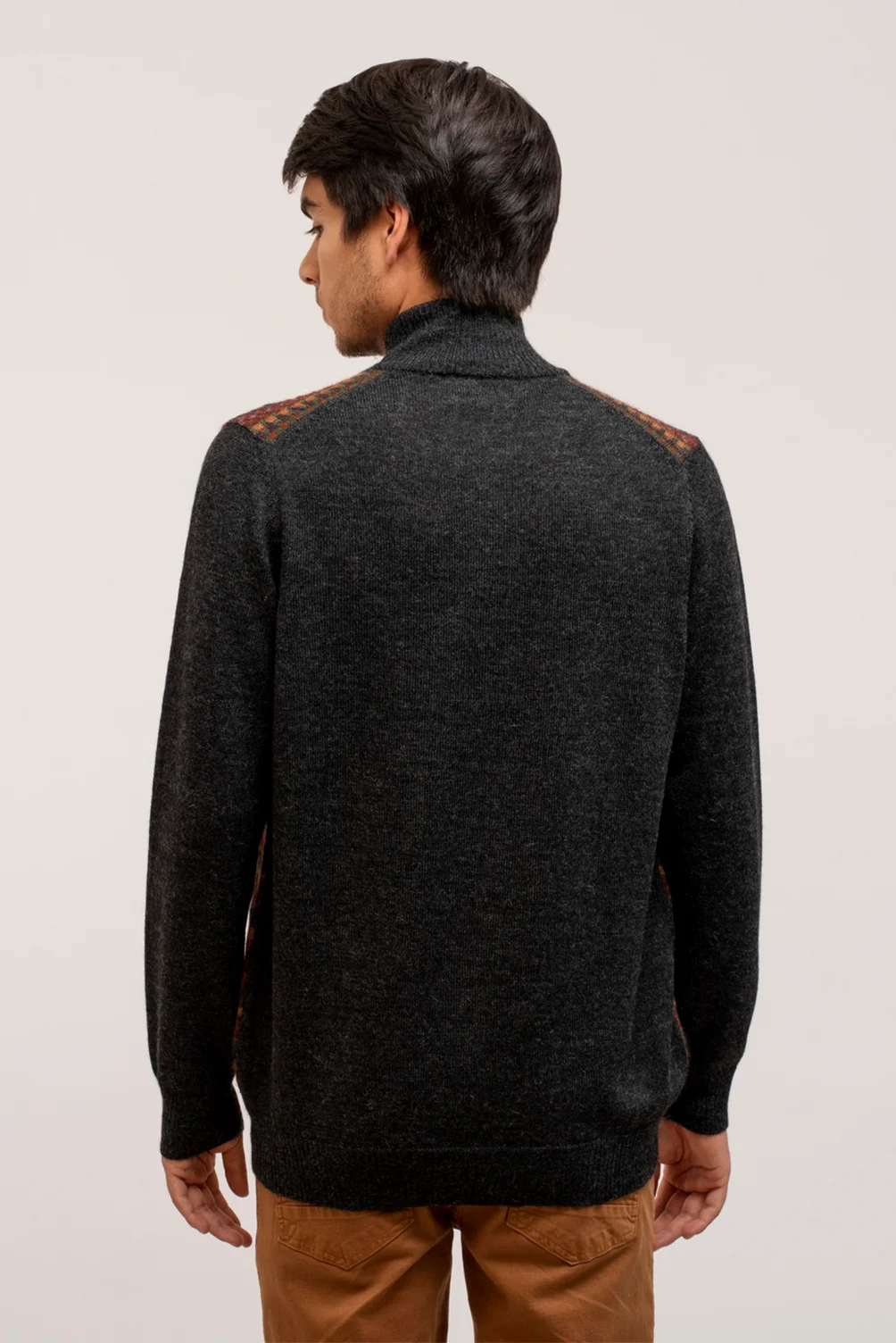 Troyer Sissag_Charcoal_3 Troyer Sissag_Charcoal_3