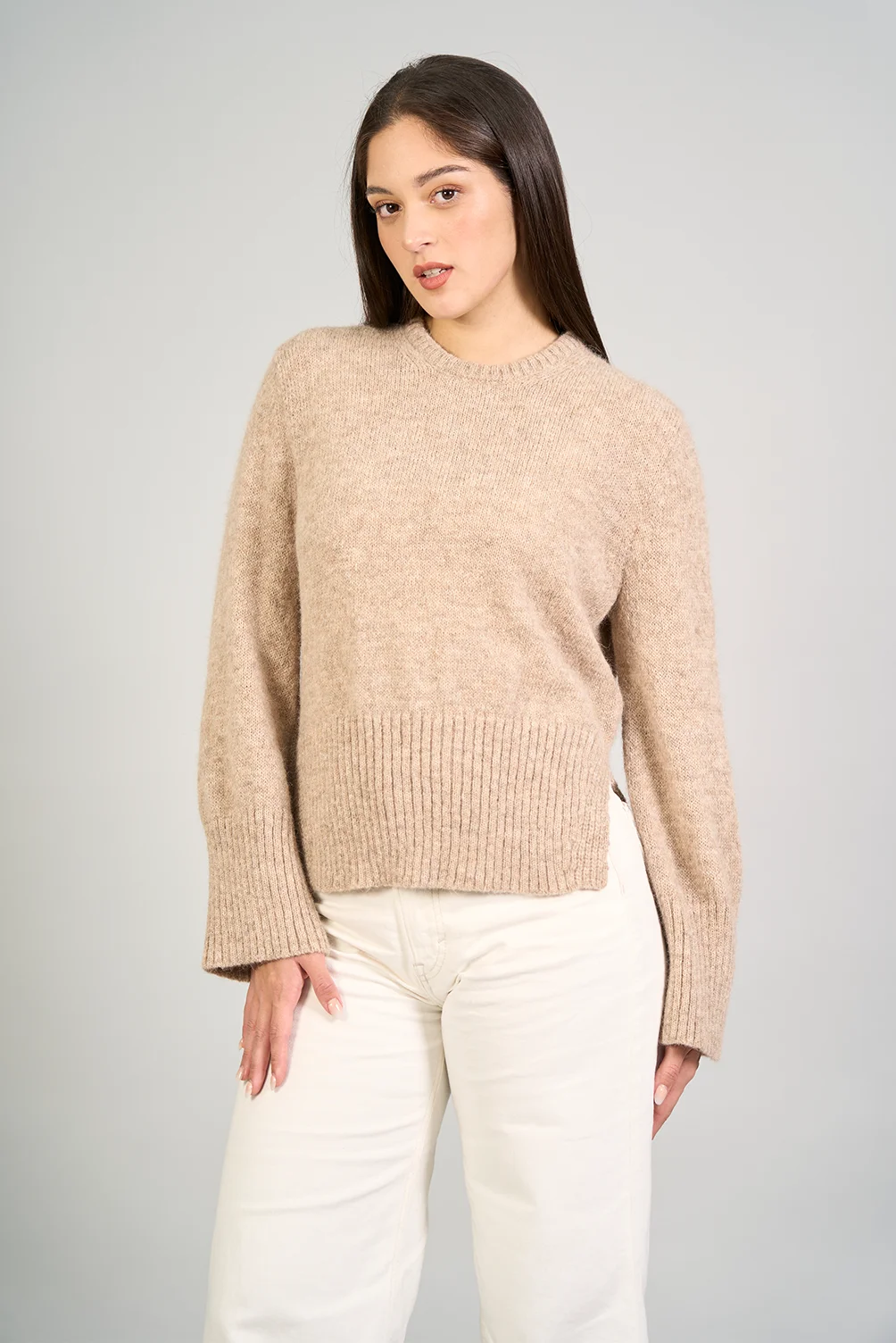 Chompa Karyme_Beige_2