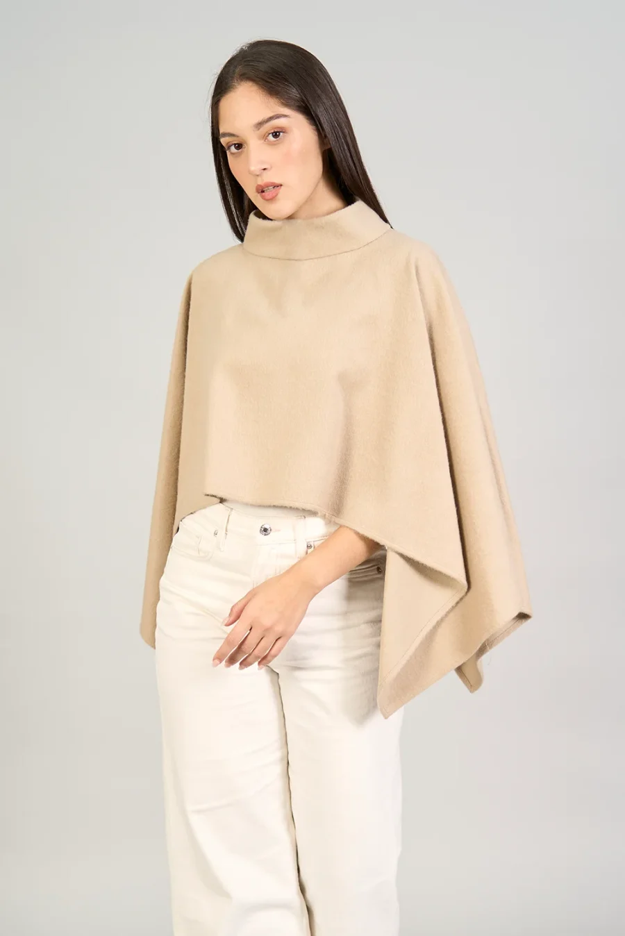 Irati Beige Cape