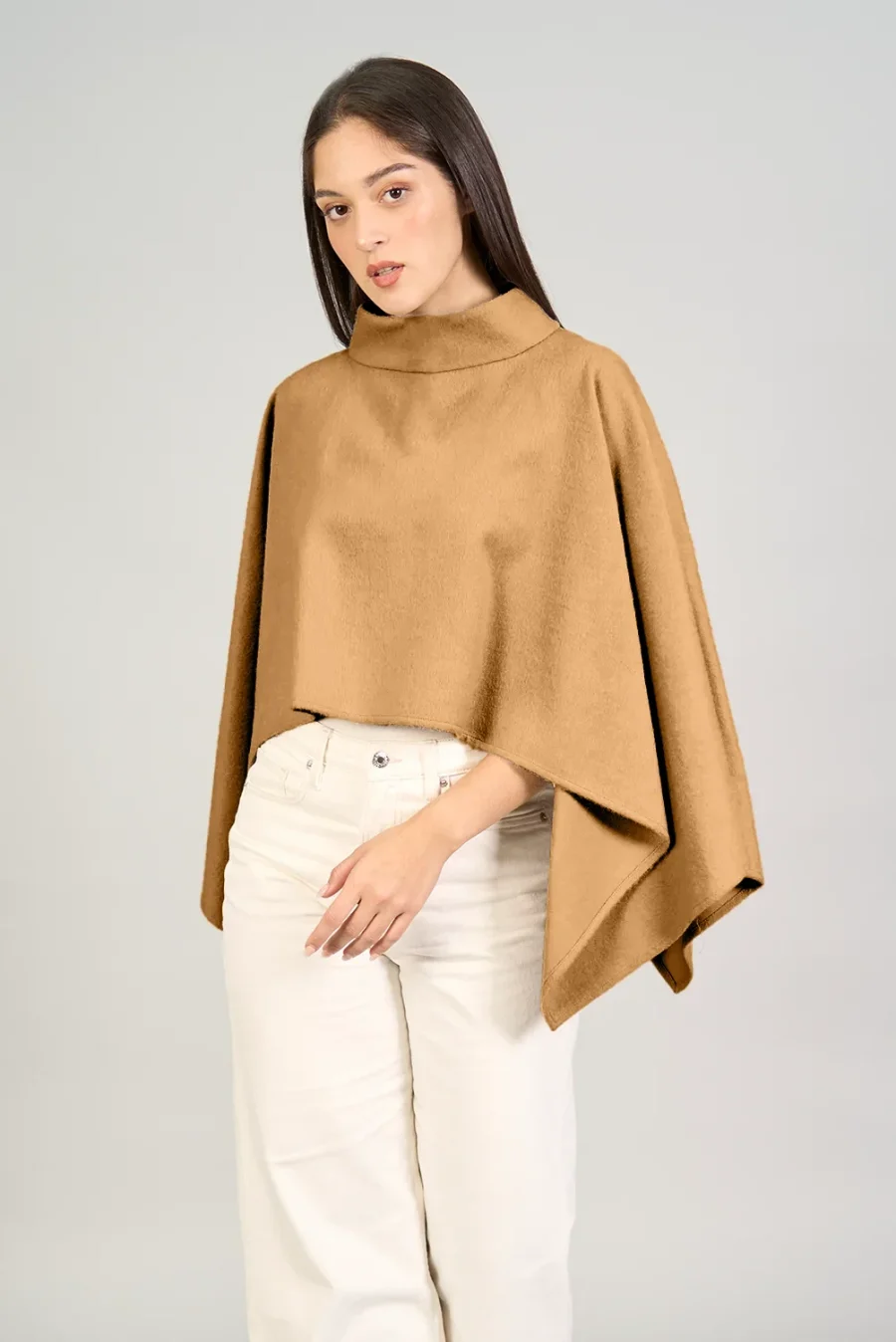 Irati Camel Cape