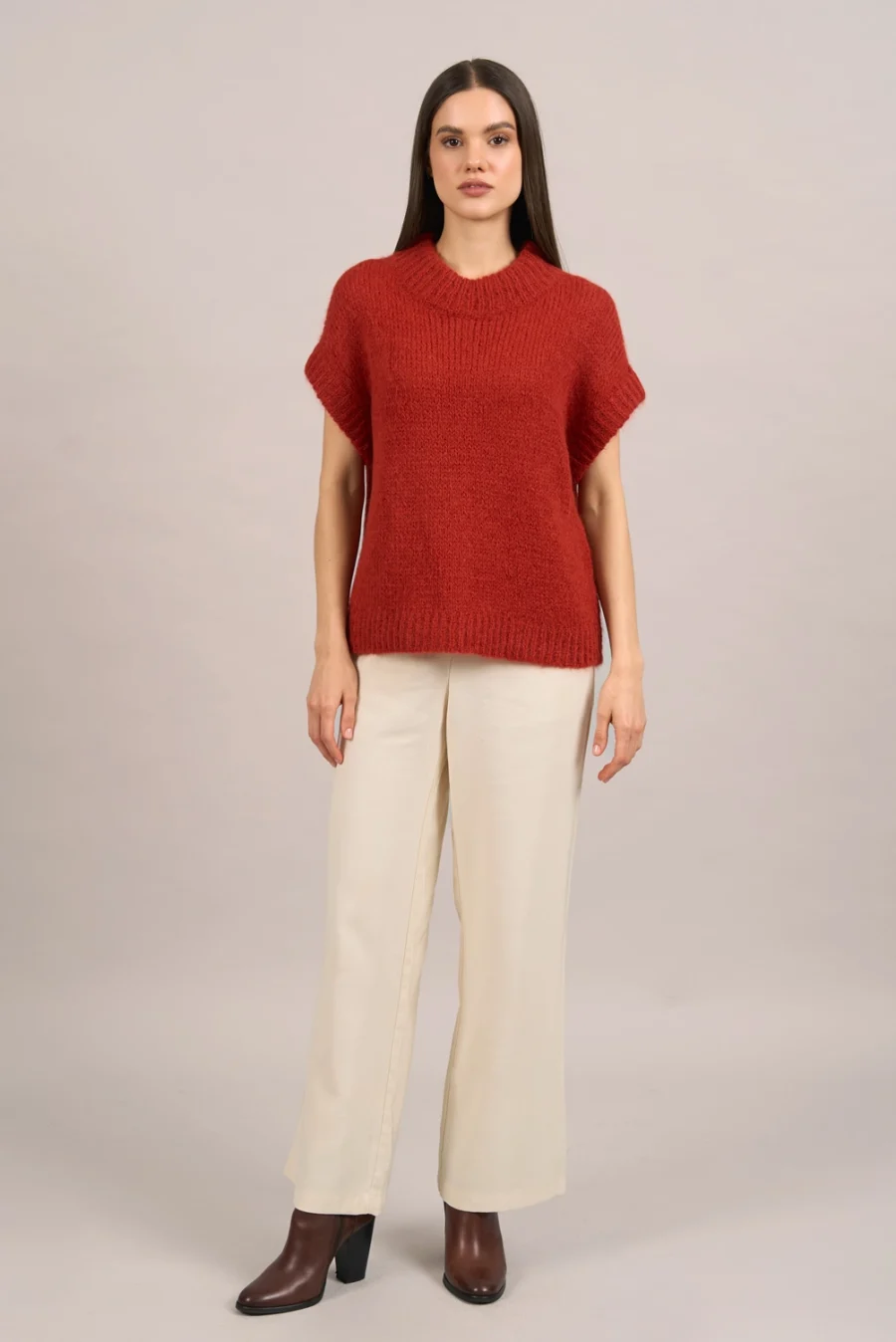Tania Lacre Vest