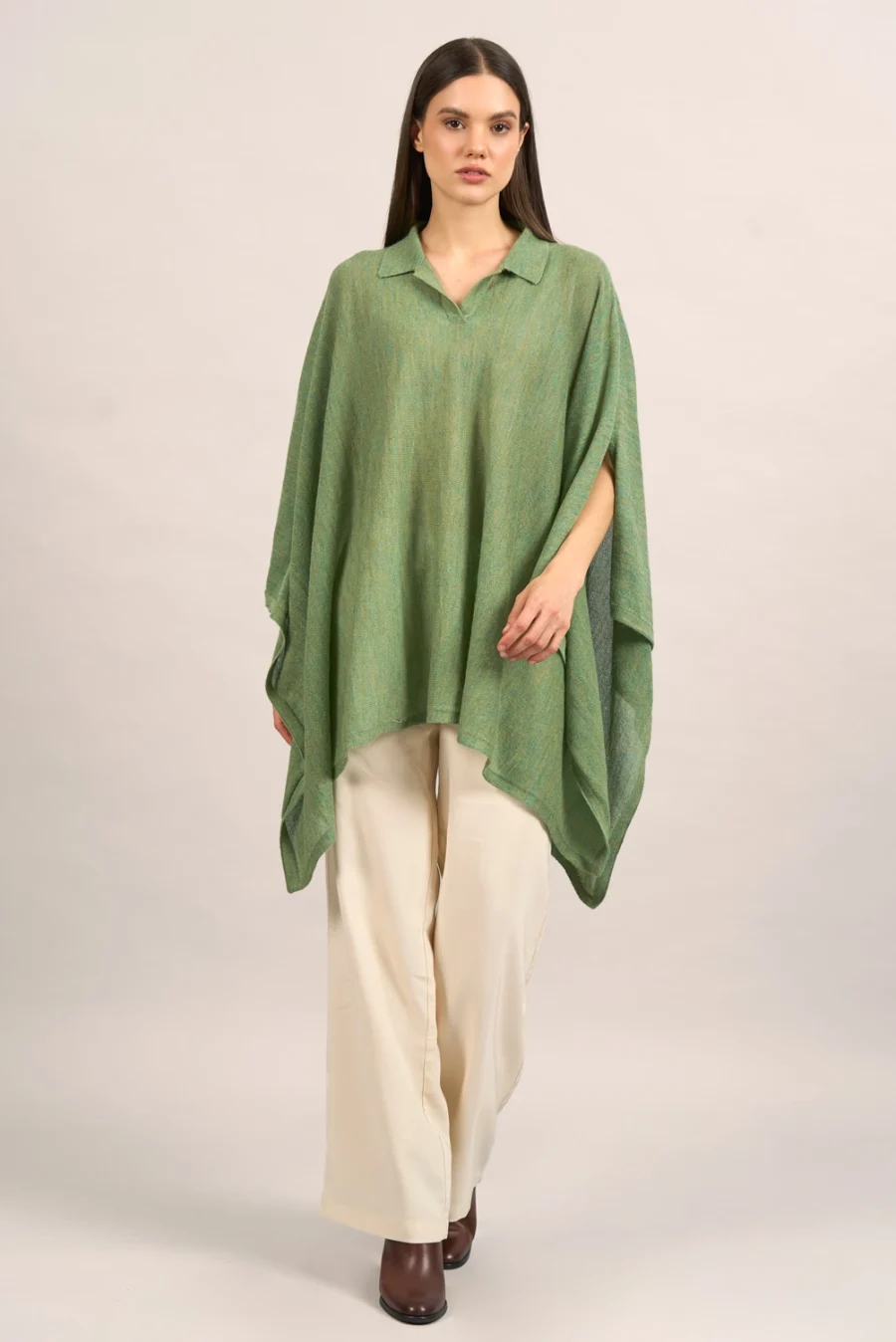 Alessia Green Poncho