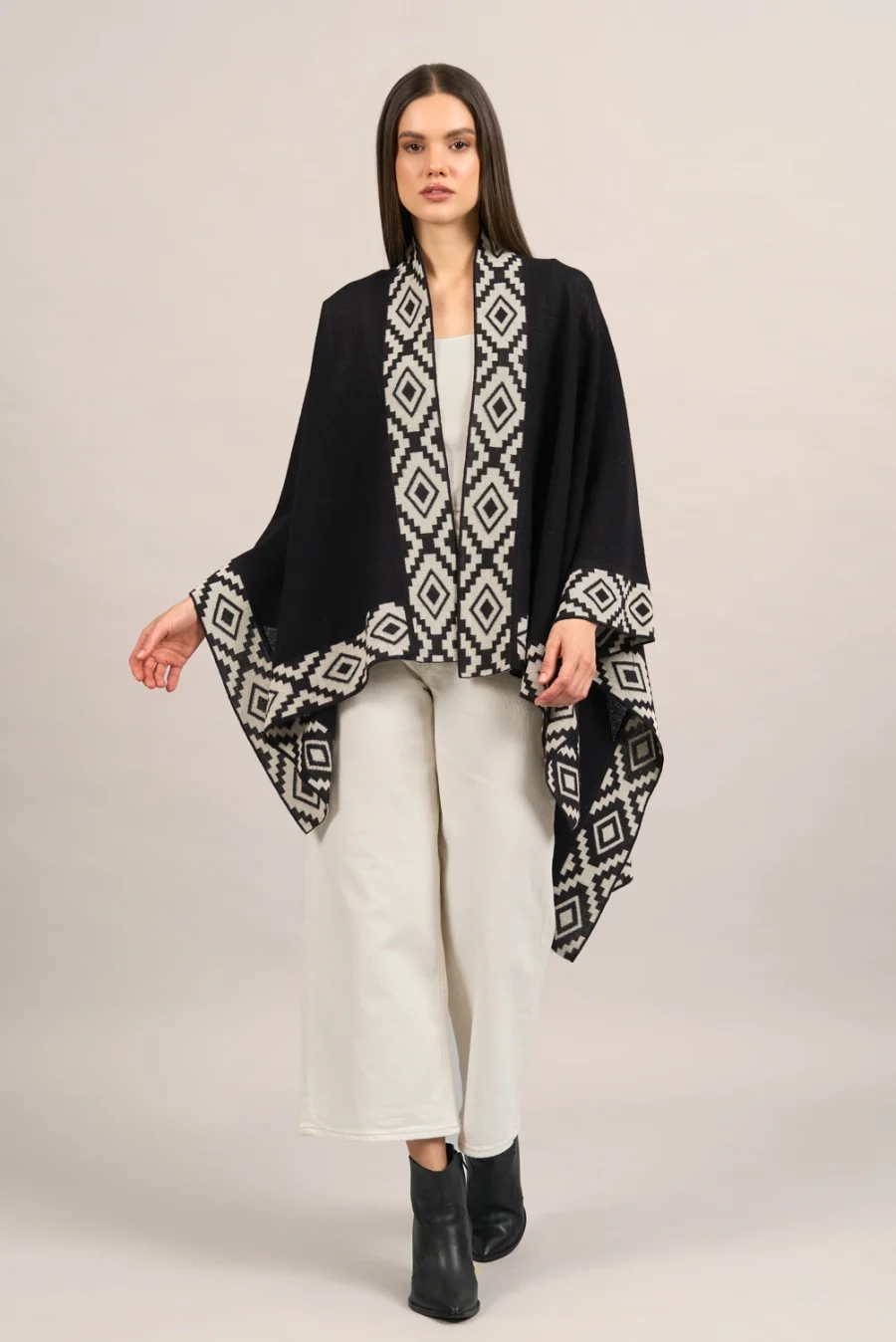Chakana White Cape