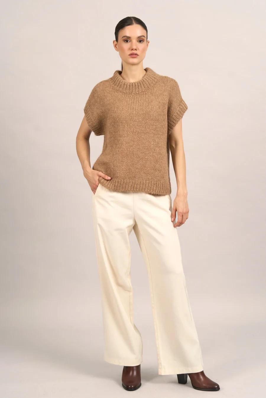 Tania Camel Vest
